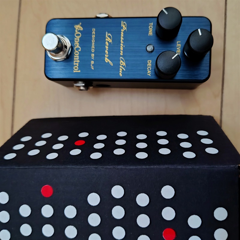 One Control Prussian Blue Revervの画像